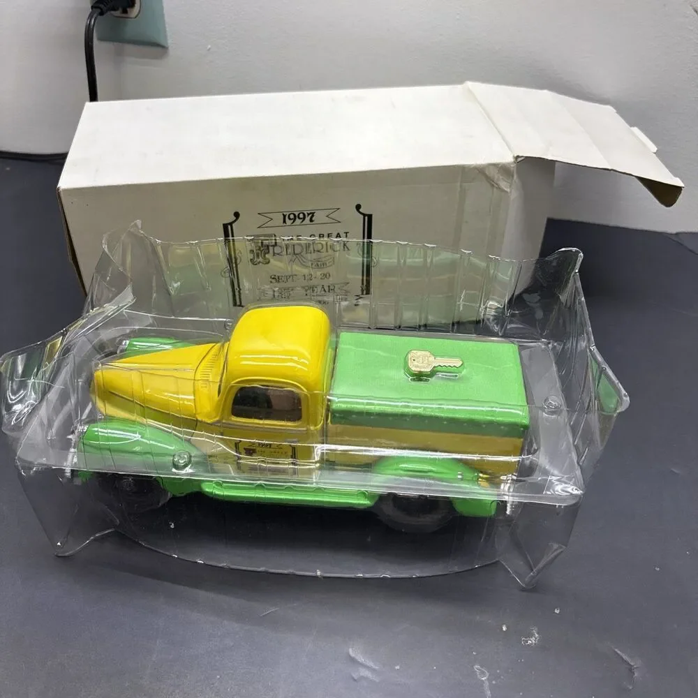 1997 Ertl Coin Bank The Great Frederick Fair Maryland 135th Year